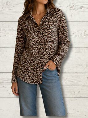 Chico’s Leopard Print Wrinkle Resistant Cotton Button-Up Blouse Size 0
